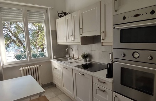 Suna Appartement | Ines apartment in villa with garden and small pool