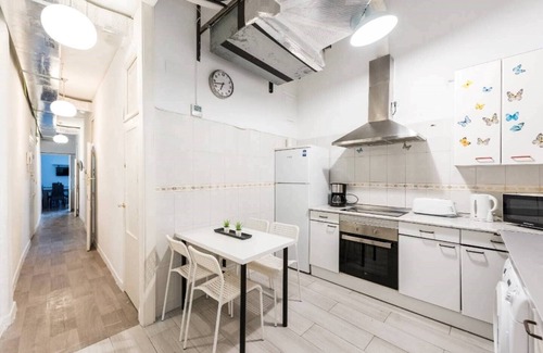 Chueca Appartement | INF, 5 BEDROOMS IN THE HEART OF MADRID