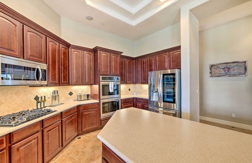 Black Mountain Shadows Maison | Infinity Pool: Stunning Home in Cave Creek!