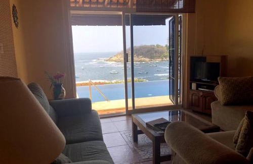 Hidalgo Maison | Infinity pool with spectacular views of the Pacific Ocean