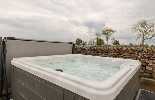 Fourstones Near Bentham Cottage | Grange d'Ingleborough, HIGH BENTHAM