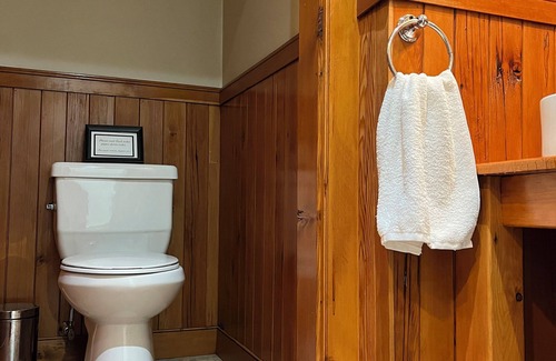 Woodward Cabine | Ingleby Lodge -Central PA- Private Fly Fishing Paradise & Penn State Fan's Dream