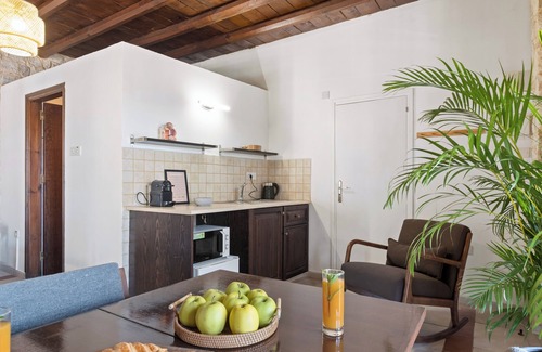 Ineia Appartement | Inia Lara Suites by Nomads