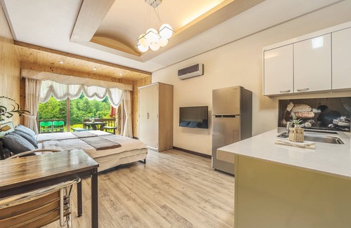 Inje Maison | Inje Leenchung Pension