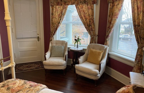 Springfield Hôtel | Inn at 835 Boutique Hotel