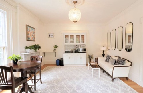 Portland Hôtel | Inn at Parkspring 5 - Self Check In - Parking
