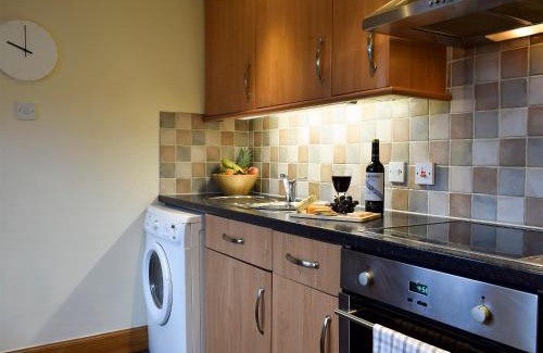 Dollar Maison | Inn Cottage