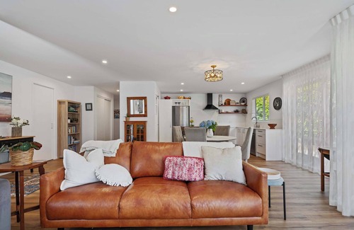 Springfield Maison | Inn McDowell | Modern 3 Bedroom in Springfield