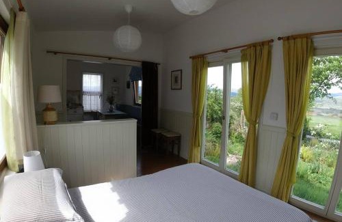 Fivemilebourne Appartement | Innisfreedom cabin