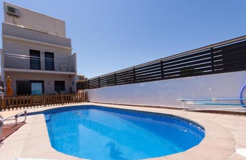 Costa Dorada Maison | INNOUTHOME Villa 11 de Setembre 9