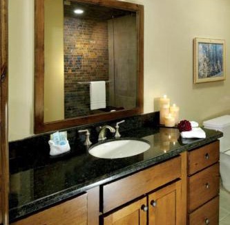 West End Maison | Innsbruck Aspen Deluxe Two-Bedroom Suite 02 w/Hot tub, Centrally located