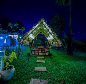 Manmunai North Hôtel | Inpan's Beach Resort