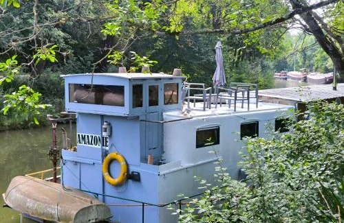 Gardouch Location De Bateaux | Insolite Péniche Amazonie canal du midi