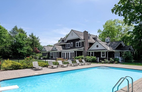 Glen Head Maison | Insta-Worthy📸 Hamptons Style Close to NYC 🗽