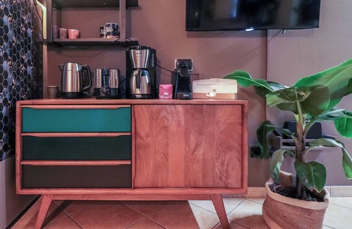 Somma Lombardo Appartement | INTERIOR 13 - Coffee, Wifi & 15 min to MXP - Cozy Apt with all the comforts