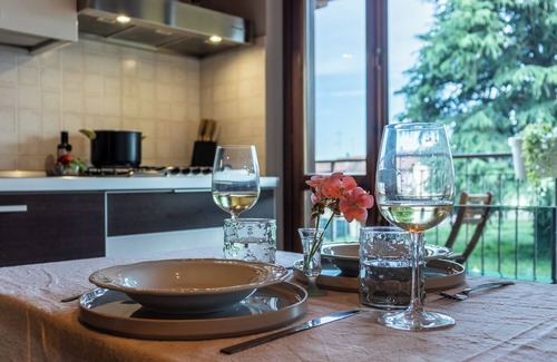 Somma Lombardo Appartement | INTERIOR 13 - Coffee, Wifi & 15 min to MXP - Cozy Apt with all the comforts