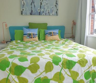 Waterview Maison | International Travellers Only Accepted R3