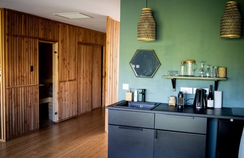 Jarnioux Maison | Maison intimiste avec Spa et sauna à 30 minutes de Lyon. Détente et intimité.