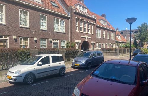 19e Eeuwse Schil Appartement | Intimate independent apartment, Centre Dordrecht