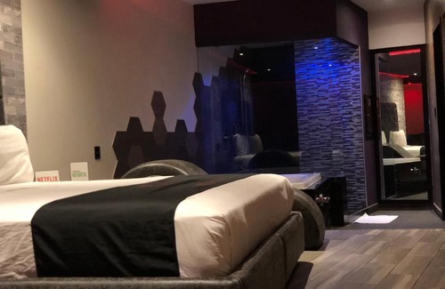 Old Town Hôtel | Intimisimo Suites Autohotel Centro Only Adult