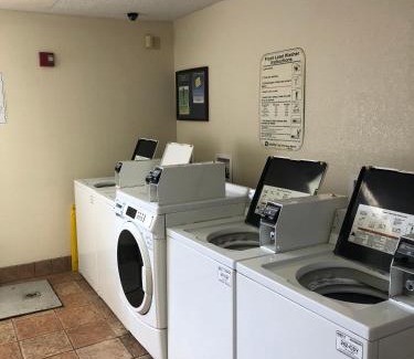 Dallas Hôtel | InTown Suites Extended Stay Dallas TX - Love Field Airport