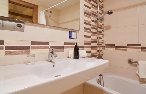 Es Figueral Beach Hôtel | Invisa Hotel Club Cala Blanca
