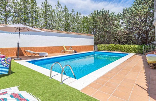 Guillena Maison | 4 chambres hébergement à Las Pajanosas