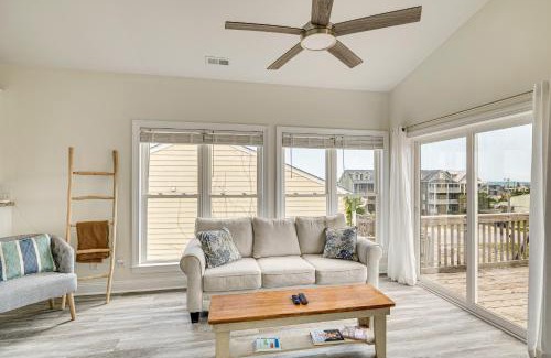 Atlantic Beach Maison | Inviting Atlantic Beach Townhome about half Mi to Ocean