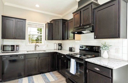 Harvest Appartement | Inviting Duplex Getaway near Madison