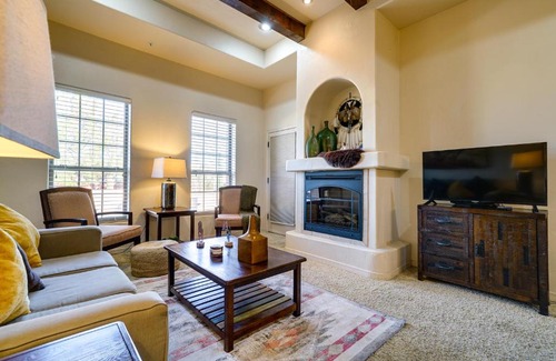 Mesilla Park Appartement | Inviting Las Cruces Condo Less Than 1 Mi to Mesilla Plaza!