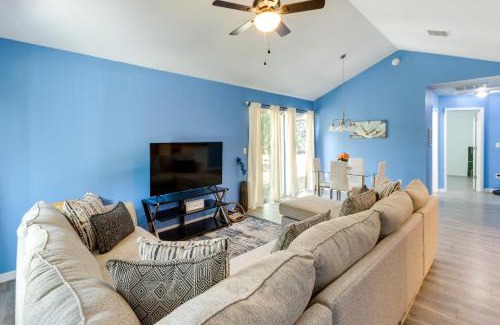 Ocklawaha Maison | Inviting Ocklawaha Home with Porch Ideal Location!