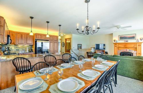 North Troy Appartement | Inviting Ski-inandSki-out Condo at Jay Peak Resort!