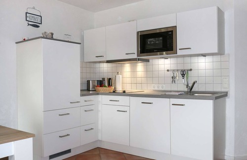 Neuensien Appartement | Comfortable vacation apartment with balcony and barbecue area!