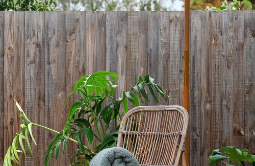 Geelong West Maison | Inviting West Addis Unit I Bring Your Pet