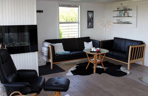 Bøjden Maison | Maison en bois accueillante avec vue panoramique sur la mer Baltique
