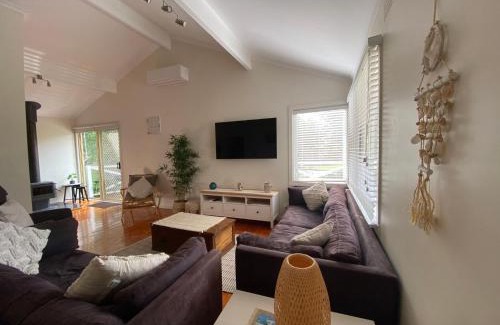 Inverloch Maison | Invy Escape
