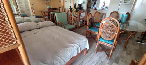 Club Deportivo Maison | IOW4 LM Yoga Lounge