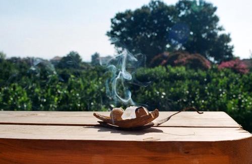 Pineios Maison | Irene's Treehouse