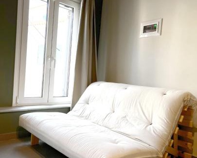 Lesvos Appartement | Iriki Loft, ένας ατμοσφαιρικός ρετρό χώρος στην Ερμού