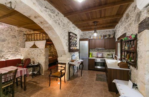 Alones Maison | Irini΄s house