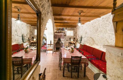 Alones Maison | Irini΄s house