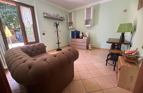 Germagno Maison | Iris House, Room with Garden surrounded by greenery 5 km from the lake
