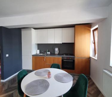 Floresti Appartement | Iris Vivo Mall 2