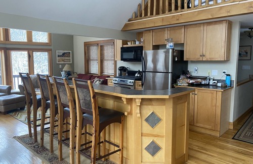 West Valley Maison | Irish Hill