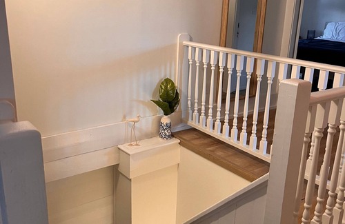 Victoria Villa | Irish Point Summary: