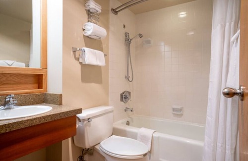 Salt Lake Mountain Resorts Copropriété | Iron Blosam Lodge!Steps to the Mountain! Snowbird, UT. From 3/22 to3/29/25