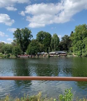 Bellerive-sur-Allier Maison | IRON MAN offer a villa located right on the river