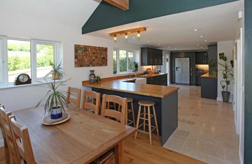 Buildwas Maison | Ironbridge Hot tub home from home