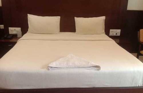 Chamarajanagara Station Balnéaire | iROOMZ Nijaguna Resort