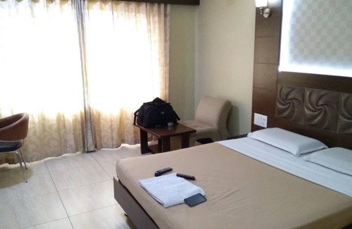 Bellary Hôtel | Iroomz Vaishali Residency